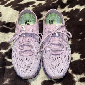 Under Armour HOVR Sonic size 8 women’s